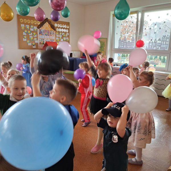100